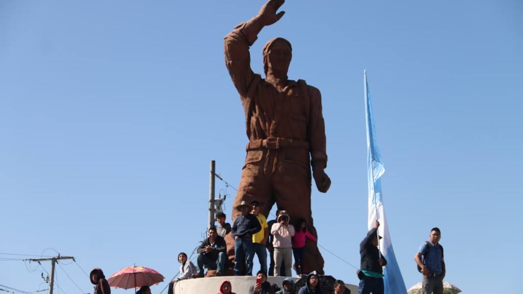 Monumento al Emigrante de Salcajá, Quetzaltenango | Alex Meoño