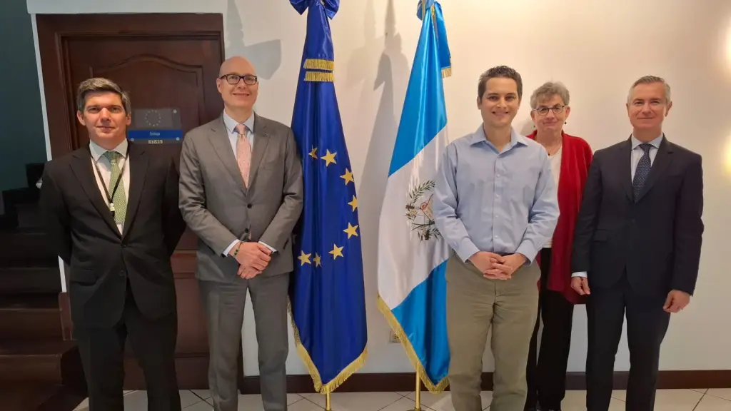 a Unión Europea expresó su preocupación por las amenazas vertidas contra el abogado Édgar Ortiz y la comunicadora Marjorie von Ahn. ,Foto Unión Europea
