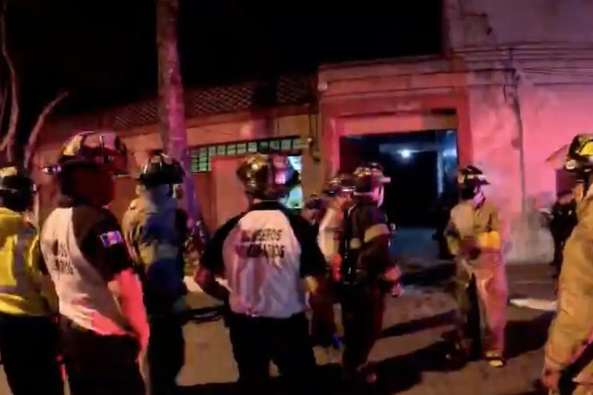 Se reportó alteración al orden en un centro de rehabilitación en la zona 1., Bomberos Voluntarios